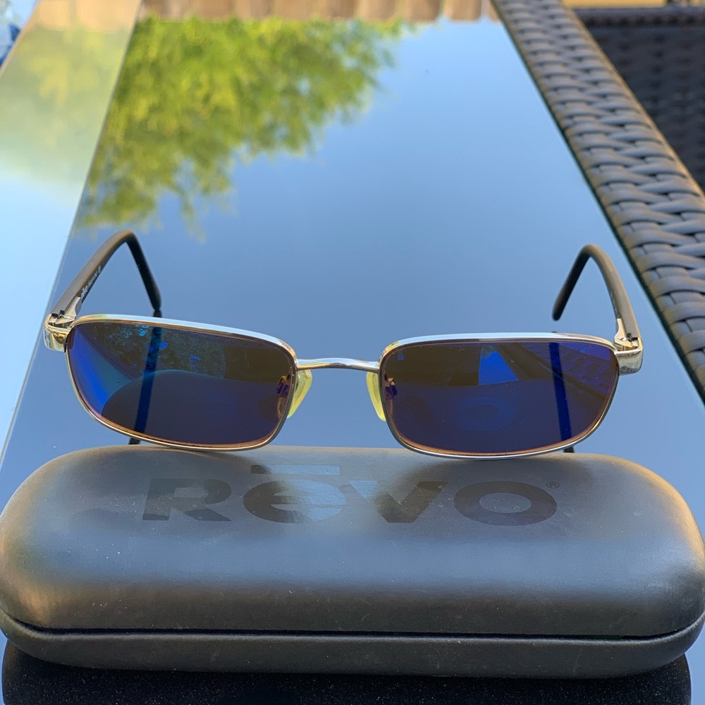 Vintage Revo Blue Mirror Sunglasses (3005 083)